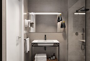 Hotel Parasol by Dorobe