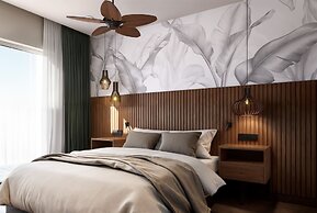 Hotel Parasol by Dorobe