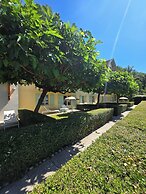 La Riviera Victoria