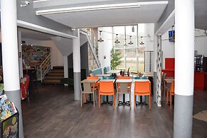 hotelF1 Bourges Le Subdray
