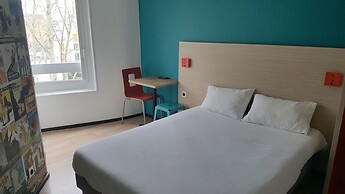 hotelF1 Cergy