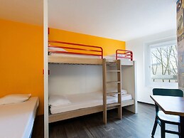hotelF1 Cergy