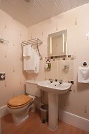 The Collingdale Guest House