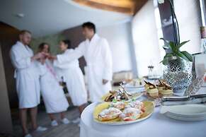 Solana Hotel & Spa