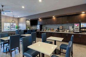 Microtel Inn & Suites by Wyndham Tracy