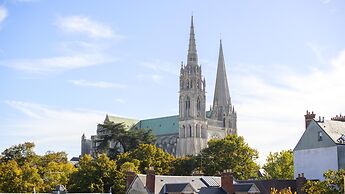 Campanile Chartres Centre - Gare - Cathédrale