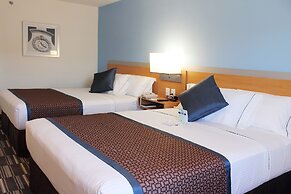 Microtel Inn & Suites by Wyndham Culiacan