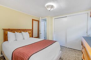 Meadowmere Resort