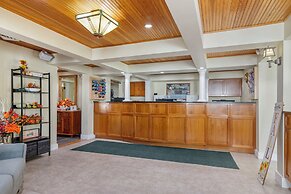 Meadowmere Resort