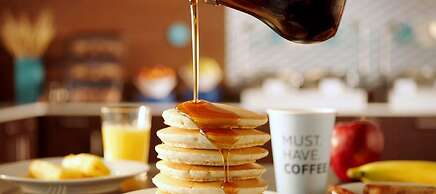 Holiday Inn Express Hotel & Suites Lancaster-Lititz by IHG