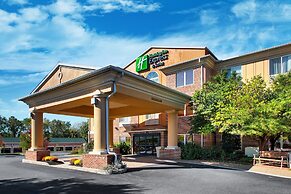 Holiday Inn Express Hotel & Suites Lancaster-Lititz by IHG