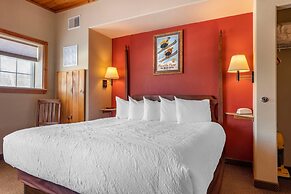 Mountain Edge Suites at Sunapee, an Ascend Collection Hotel
