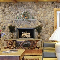 Mountain Edge Suites at Sunapee, Ascend Hotel Collection