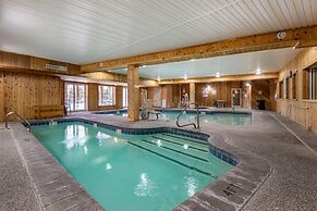 Mountain Edge Suites at Sunapee, an Ascend Collection Hotel