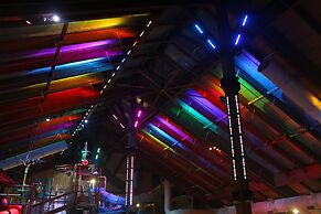 Six Flags Great Escape Lodge & Indoor Waterpark