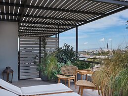 Sea View Hotel
