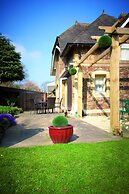 Cotford Hotel