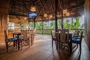 Socia/tel Amazon Tena