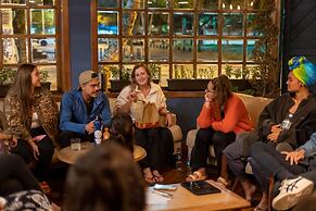 Socia/tel Amazon Tena