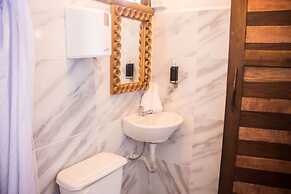 Socia/tel Amazon Tena