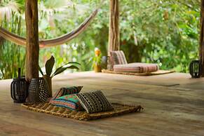 Socia/tel Amazon Tena