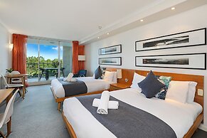 Pelican Waters Resort