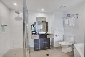 Pelican Waters Resort
