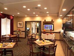 Country Inn & Suites by Radisson, Newport News South, VA