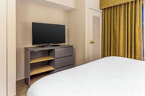 Country Inn & Suites by Radisson, Newport News South, VA