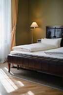 Louisa's Place