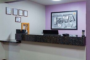 Super 8 by Wyndham Emmetsburg