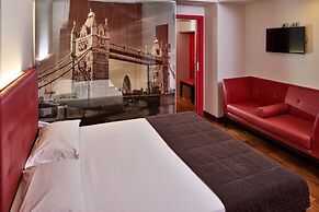 Hotel Cruise