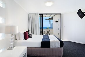 ULTIQA Shearwater Resort