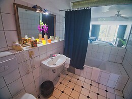 Blue Haven Hotel