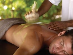 Four Seasons Maldives at Landaa Giraavaru