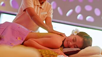 Twin Lotus Resort and Spa - ADULT ONLY