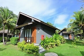 Twin Lotus Resort and Spa - ADULT ONLY