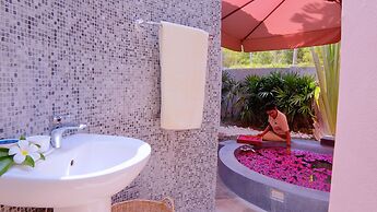 Twin Lotus Resort and Spa - ADULT ONLY