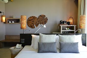 Twin Lotus Resort and Spa - ADULT ONLY