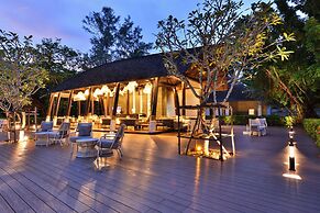 Twin Lotus Resort and Spa - ADULT ONLY