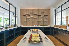 Twin Lotus Resort and Spa - ADULT ONLY