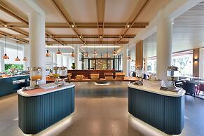 Twin Lotus Resort and Spa - ADULT ONLY