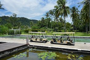 Twin Lotus Resort and Spa - ADULT ONLY