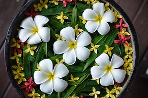 Twin Lotus Resort and Spa - ADULT ONLY