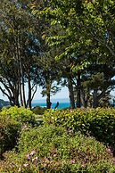 Headlands Inn Bed & Breakfast