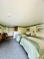 Green Harbor Waterfront Lodging