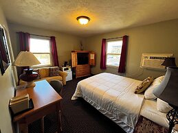 Rugged Country Lodge