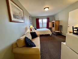 Rugged Country Lodge