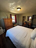 Rugged Country Lodge