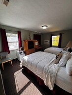 Rugged Country Lodge